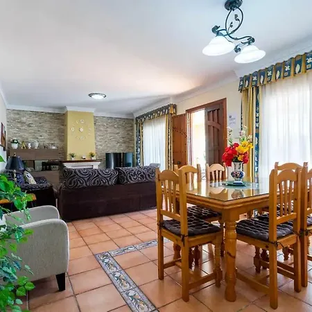 וילה Jorge Spainsunrentals 1022 נרחה