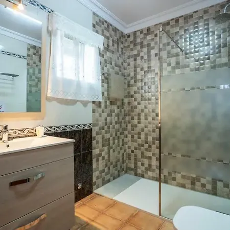 Jorge Spainsunrentals 1022 Willa Nerja