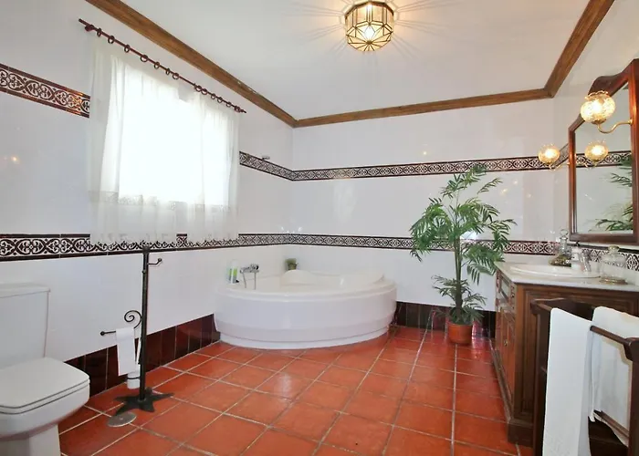 Jorge Spainsunrentals 1022 * Нерха