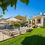 Jorge Spainsunrentals 1022 *