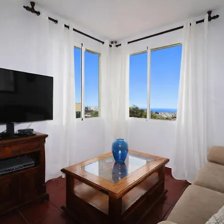 Jorge Spainsunrentals 1022 *